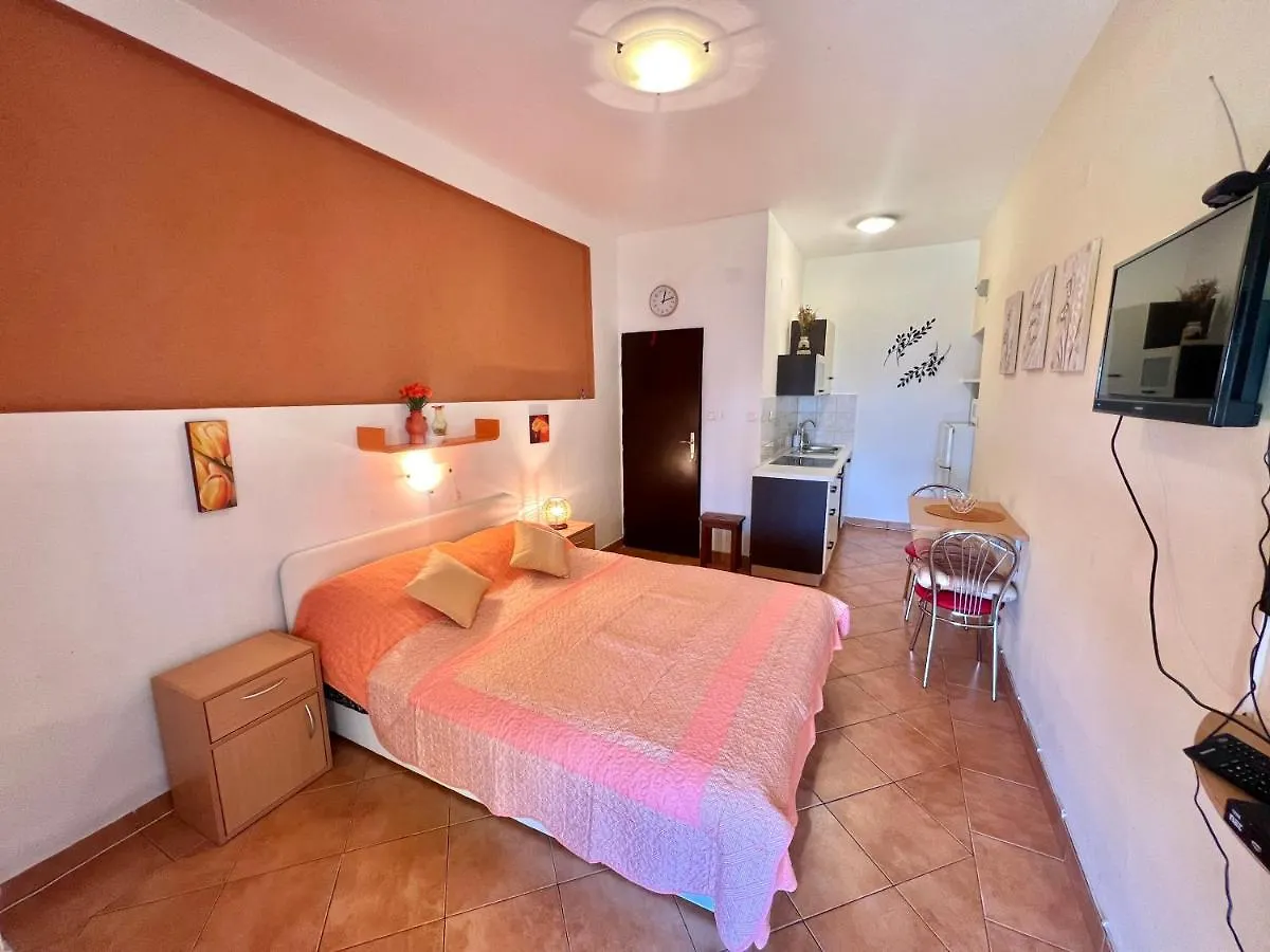 Apartmani Zeleni Raj Dramalj