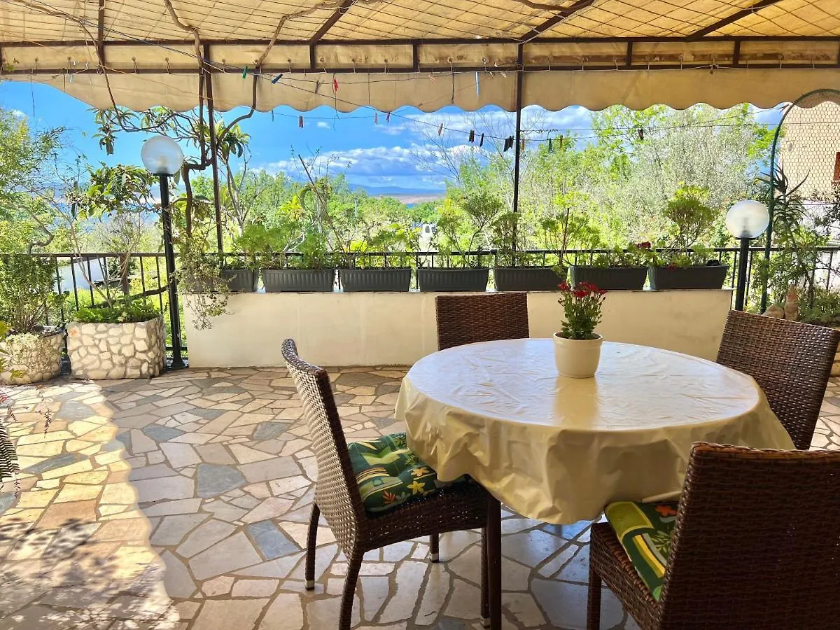 Apartmani Zeleni Raj Dramalj Apartment