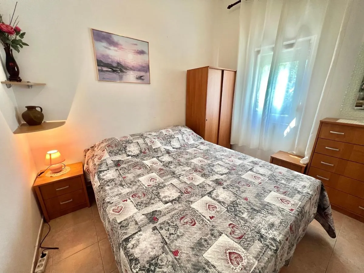 Apartmani Zeleni Raj Dramalj 0*,  Croatia