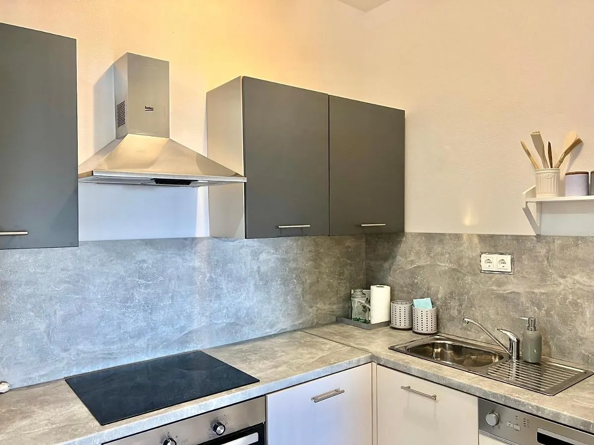 Apartmani Zeleni Raj Dramalj 0*,