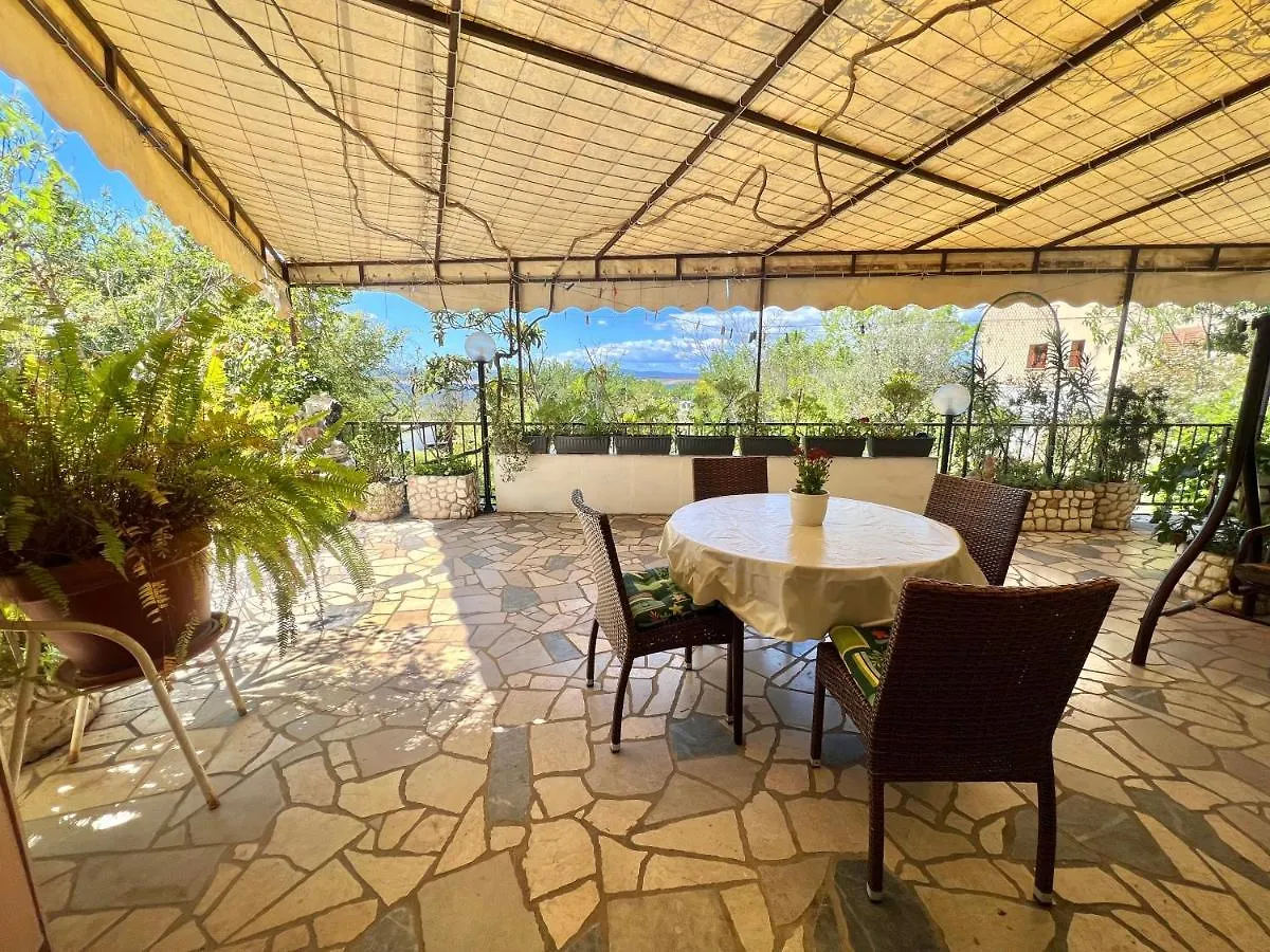 Apartmani Zeleni Raj Dramalj Croatia
