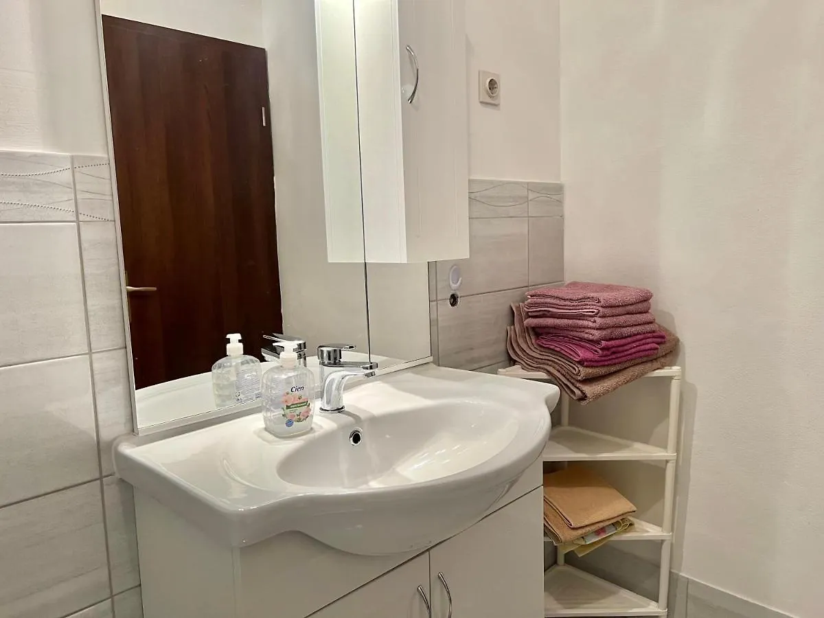 Apartment Apartmani Zeleni Raj Dramalj