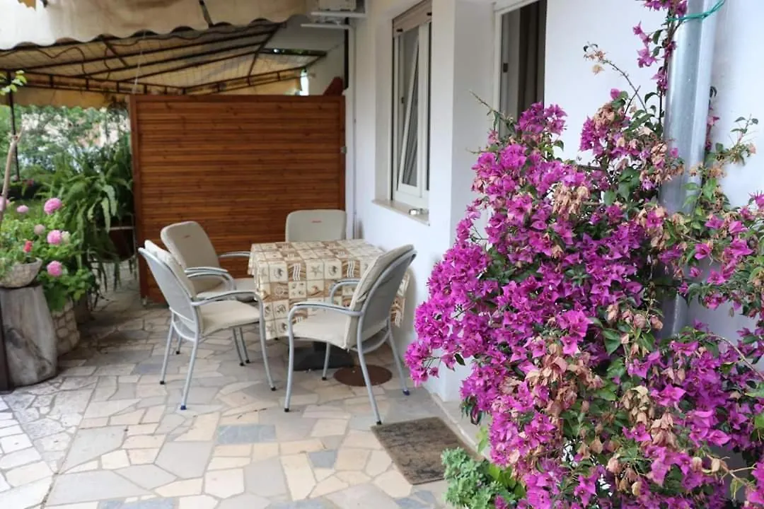 Apartment Apartmani Zeleni Raj Dramalj