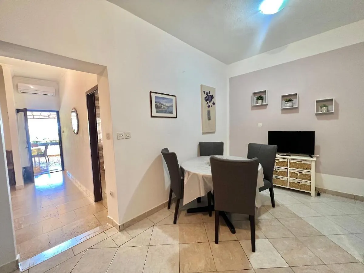 Apartmani Zeleni Raj Dramalj