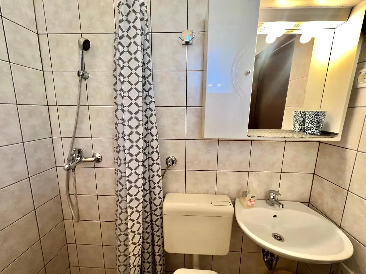 Apartmani Zeleni Raj Dramalj Apartment